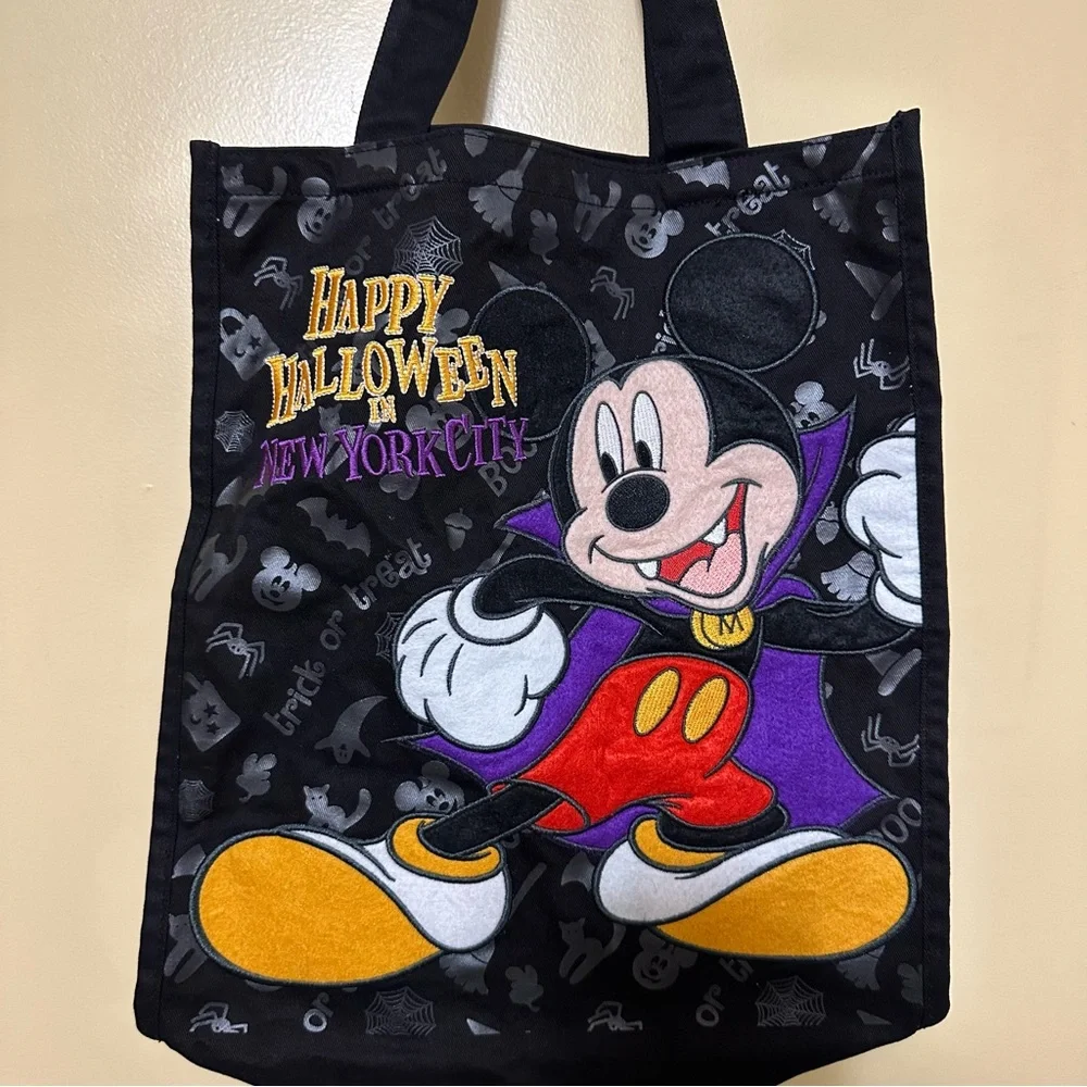 World Of Disney NYC Happy Halloween Cloth Tote Bag Trick-or-treat Black/purple - Picture 2 of 5